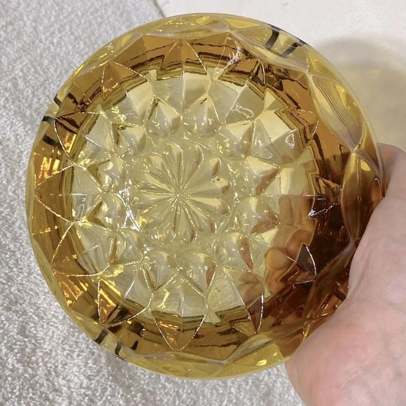 Vintage Anchor Hocking Fairfield Round Amber Glass Ashtray Trinket  Dish - Picture 12 of 13
